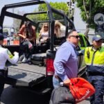 Una jueza federal ordenó a la Guardia Nacional detener sanciones contra conductores de Uber en aeropuertos de México. La decisión se da mientras el AICM anunció operativos para combatir transporte irregular.